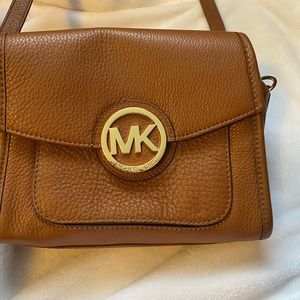 Michael Kors Leather Margo Messenger Crossbody Bag